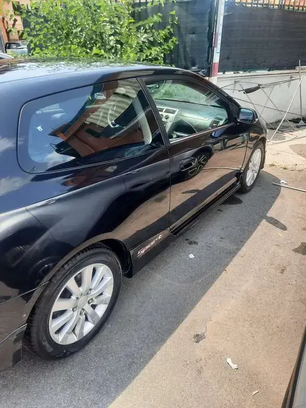 Usata Honda Civic Sport 110 CV (80 kW) 2005 Berlina