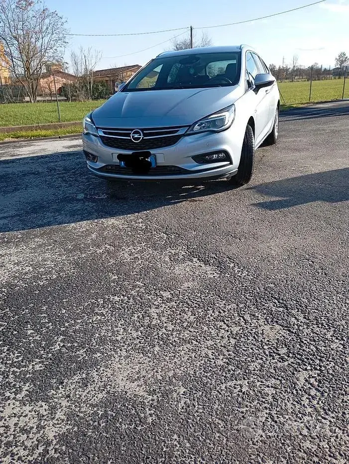 Usata Opel Astra 110 CV (80 kW) 2018 Station wagon