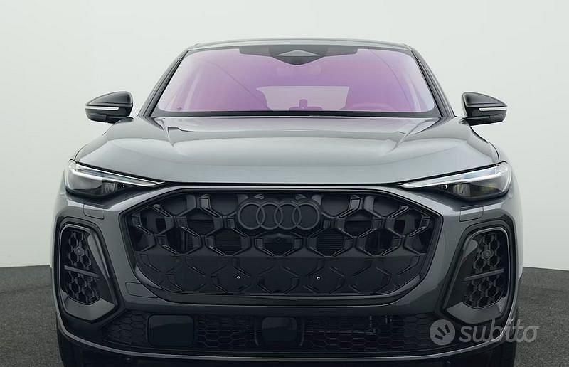 Usata Audi Q5 Sportback Comfort 204 CV (150 kW) 2025 Grigio SUV