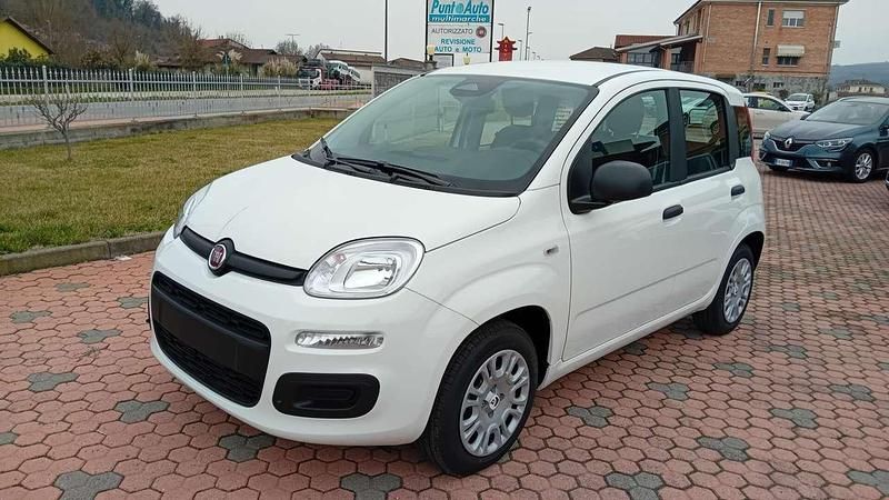 Nuova Fiat Panda Icon 71 CV (52 kW) 2025 Bianco Utilitaria