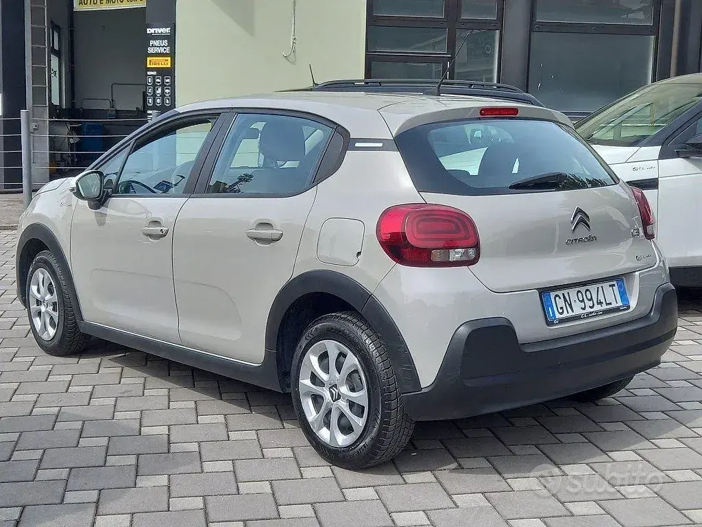 Usata Citroën C3 PureTech 83 CV (61 kW) 2023 Grigio Utilitaria