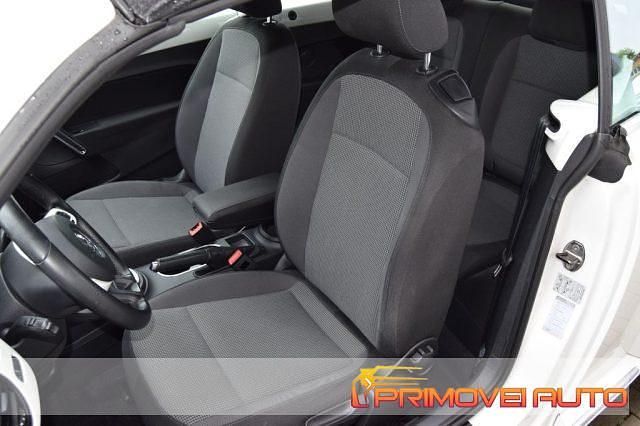 Usata VW Beetle Cabriolet 105 CV (77 kW) 2013 Bianco Cabrio