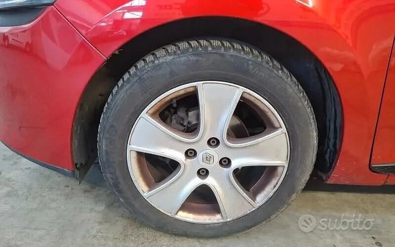 Usata Renault Clio IV 75 CV (55 kW) 2013 Arancione Berlina