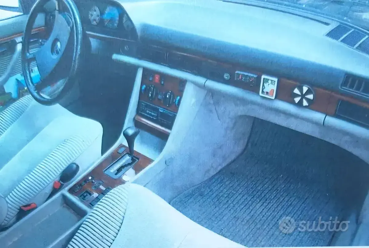Usata Mercedes 280 SE 185 CV (136 kW) 1983 Bluazzurro Berlina