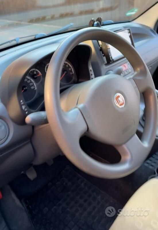 Usata Fiat Panda 2010 Nero Utilitaria