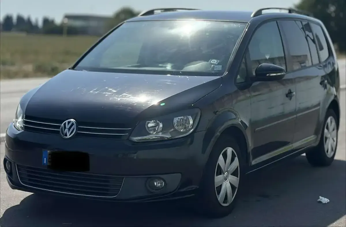 Usata VW Touran Trendline 105 CV (77 kW) 2012 Monovolume
