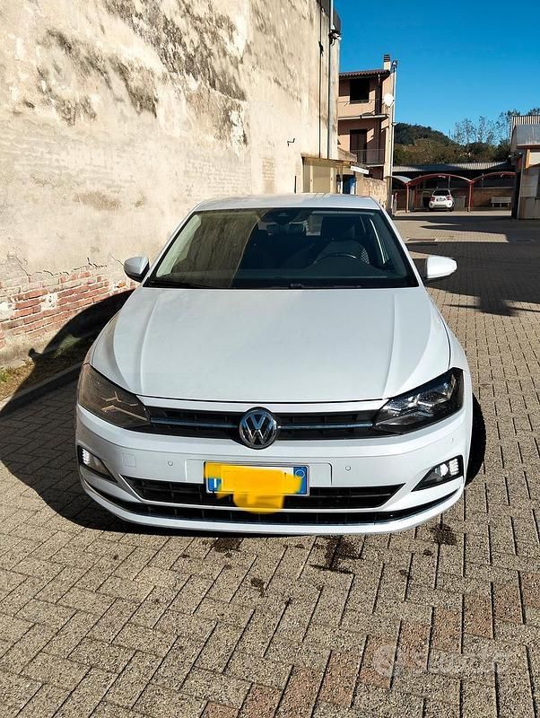 Usata VW Polo 95 CV (69 kW) 2020 Grigio Berlina