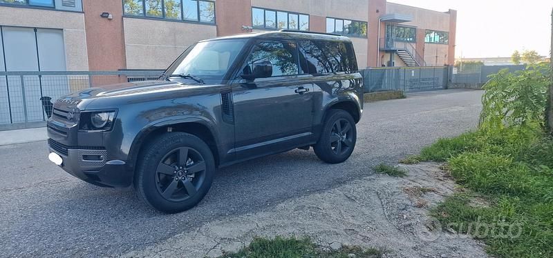 Usata Land Rover Defender 2023 SUV