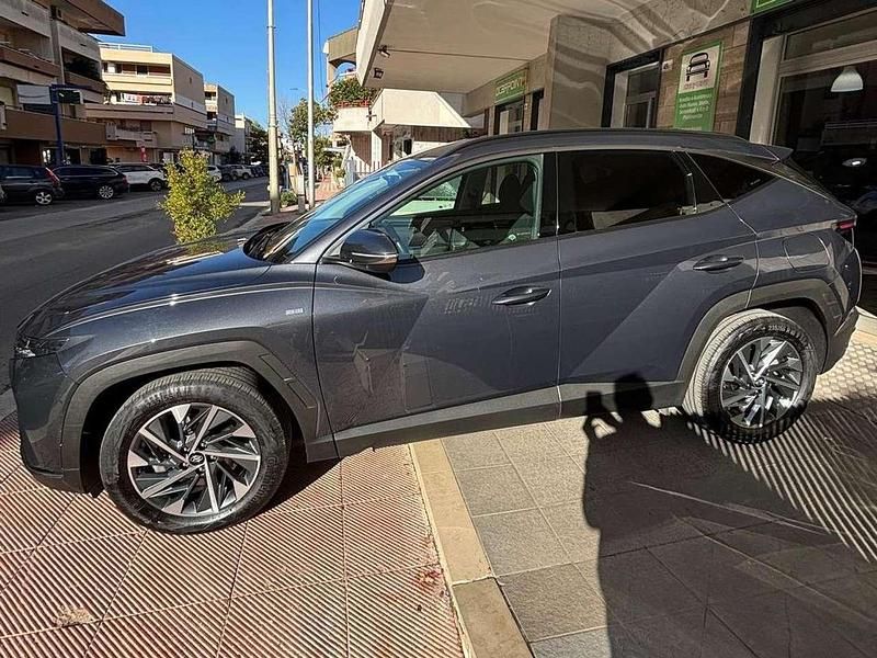 Usata Hyundai Tucson 136 CV (100 kW) 2024 Grigio SUV