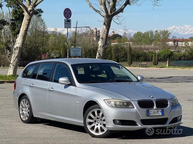 Usata BMW 320 M Sport 184 CV (135 kW) 2010 Grigio Station wagon