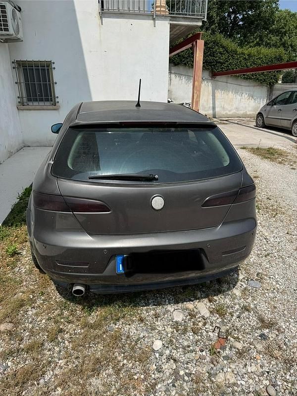 Usata Alfa Romeo 159 2008 Grigio Station wagon