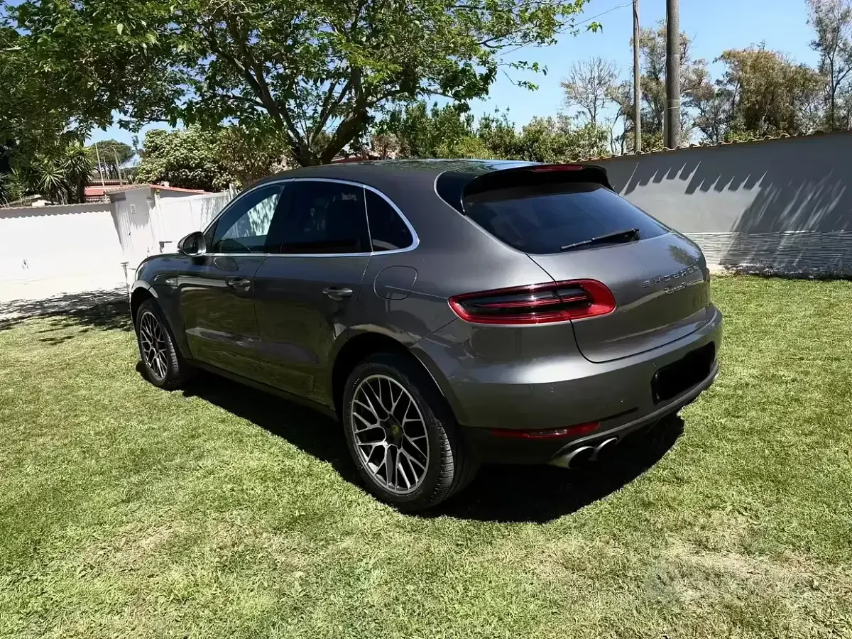 Usata Porsche Macan 245 CV (180 kW) 2014 Grigio SUV