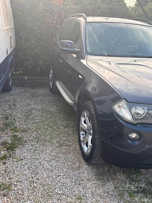 Usata BMW X3 150 CV (110 kW) 2010 Blu SUV