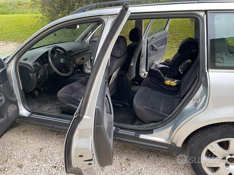 Usata VW Passat 2002 Grigio Station wagon