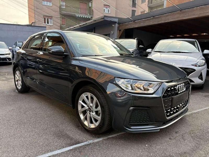 Usata Audi A1 Admired 95 CV (69 kW) 2022 Grigio scuro SUV