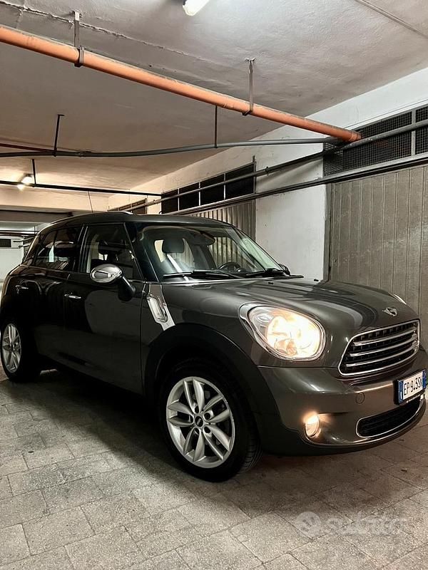 Usata Mini Countryman 98 CV (72 kW) 2013 Grigio SUV