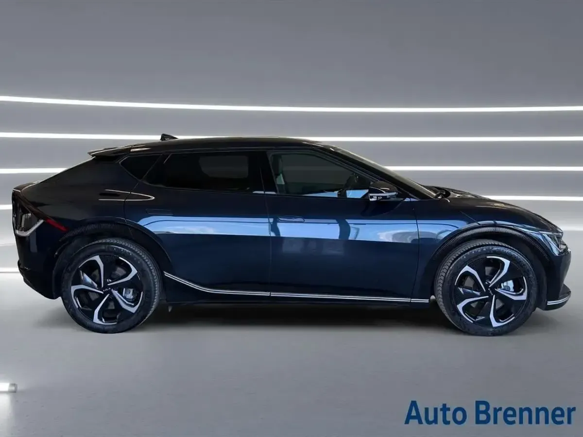Usata Kia EV6 Air 167 kW (228 CV) 2024 Nero SUV