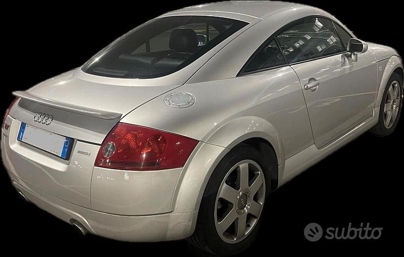 Usata Audi TT 225 CV (165 kW) 2000 Grigio Coupé