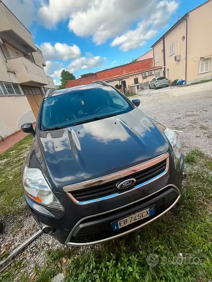 Usata Ford Kuga Titanium 140 CV (102 kW) 2011 SUV
