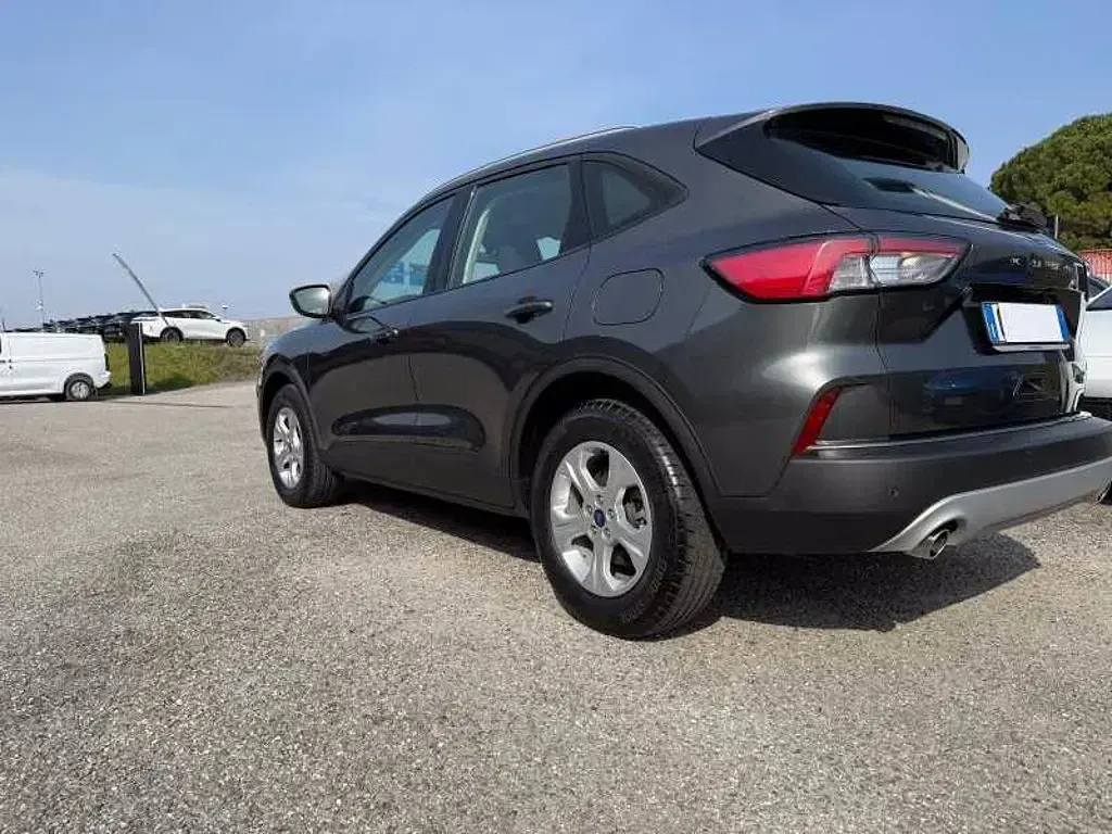 Usata Ford Kuga Business Edition 190 CV (139 kW) 2021 Magnetic grey SUV