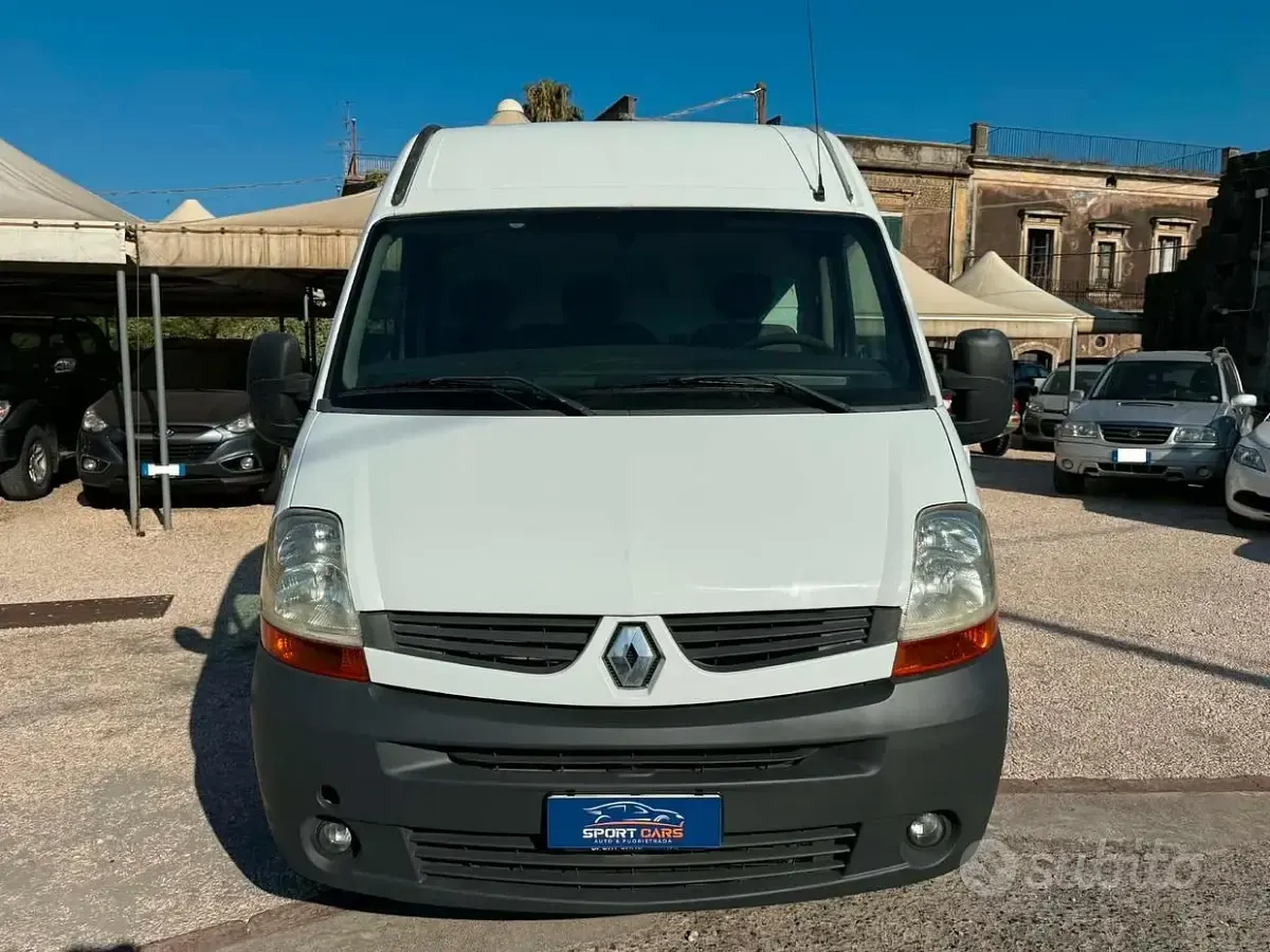 Usata Renault Master 120 CV (88 kW) 2010 Bianco Berlina