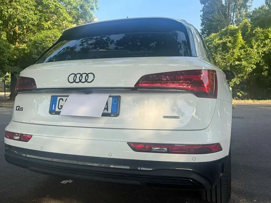 Usata Audi Q5 Ambiente 204 CV (150 kW) 2024 Bianco SUV