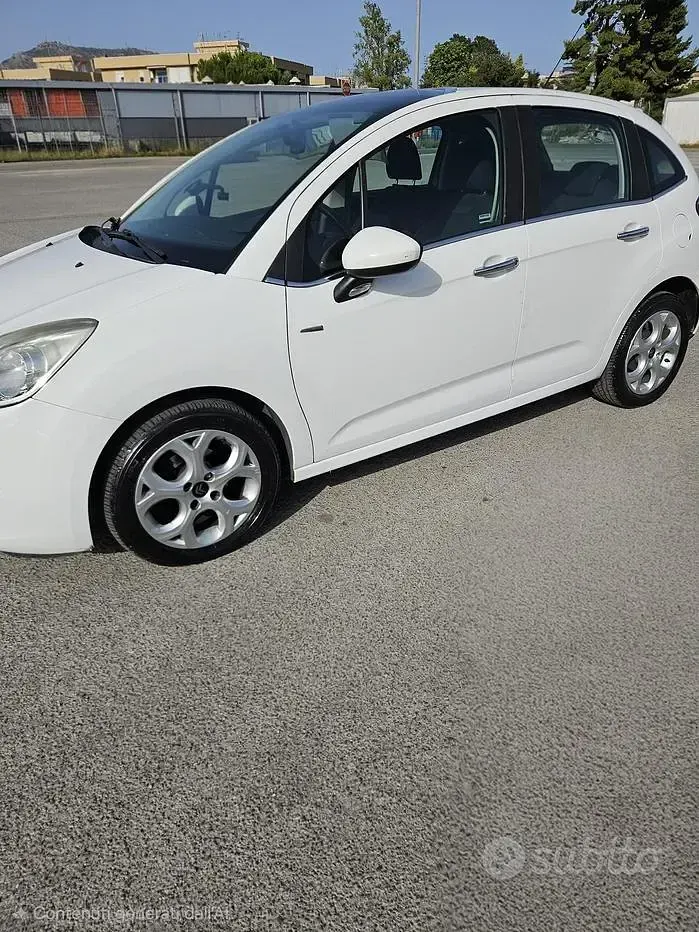 Usata Citroën C3 68 CV (50 kW) 2014 Bianco Utilitaria