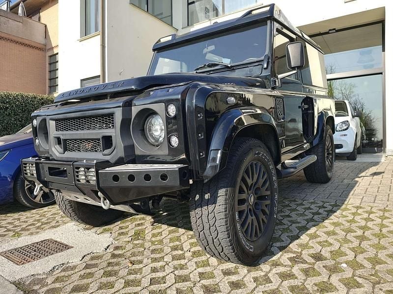 Usata Land Rover Defender 122 CV (89 kW) 2000 Nero Station wagon