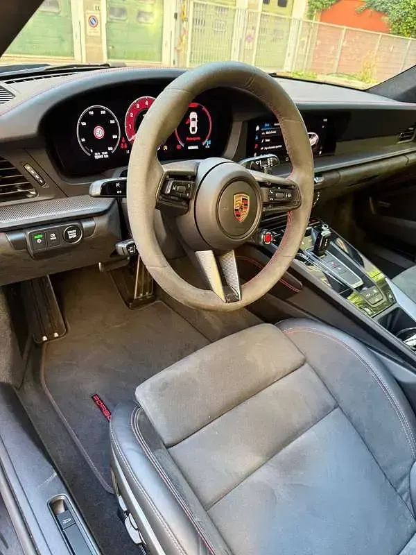 Usata Porsche 992 485 CV (356 kW) 2025 Nero Coupé
