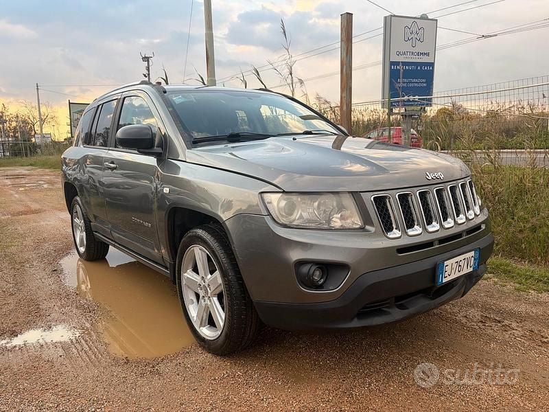 Usata Jeep Compass Limited 136 CV (100 kW) 2011 Grigio SUV