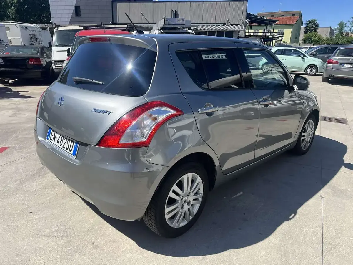 Usata Suzuki Swift Style 75 CV (55 kW) 2012 Other Utilitaria