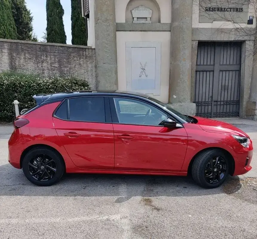 Usata Opel Corsa GS Line 131 CV (96 kW) 2023 Rosso Utilitaria