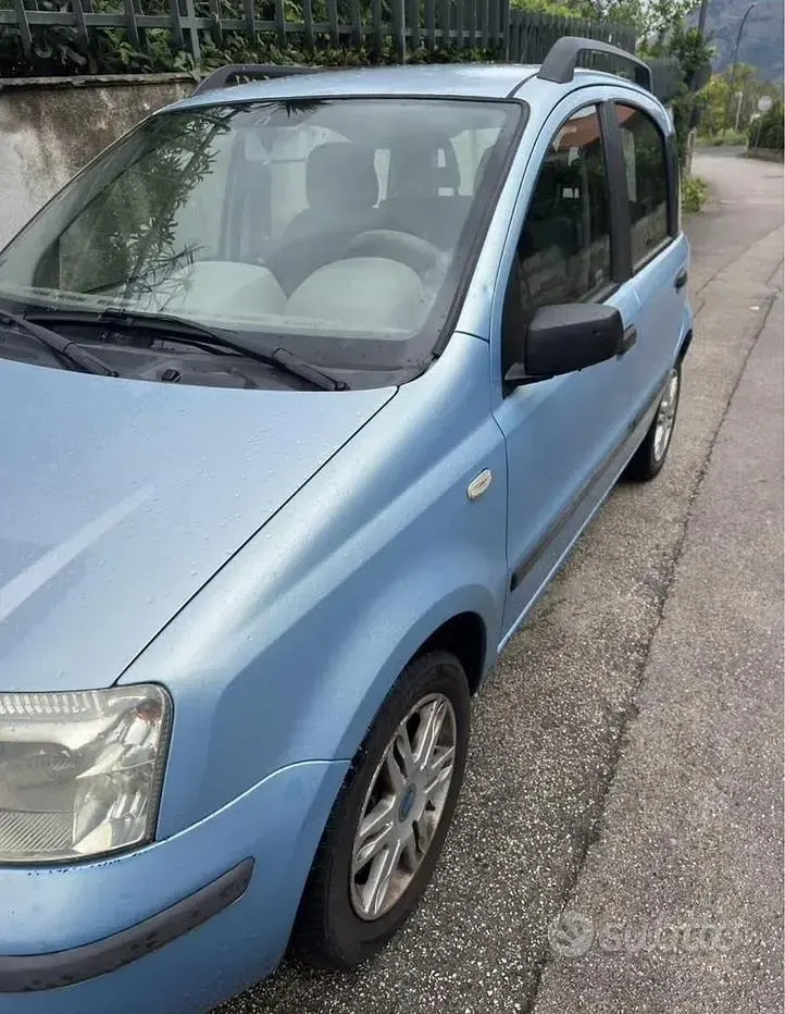 Usata Fiat Panda 69 CV (50 kW) 2004 Utilitaria