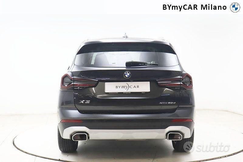 Usata BMW X3 Efficient Dynamics 190 CV (139 kW) 2022 Grigio SUV