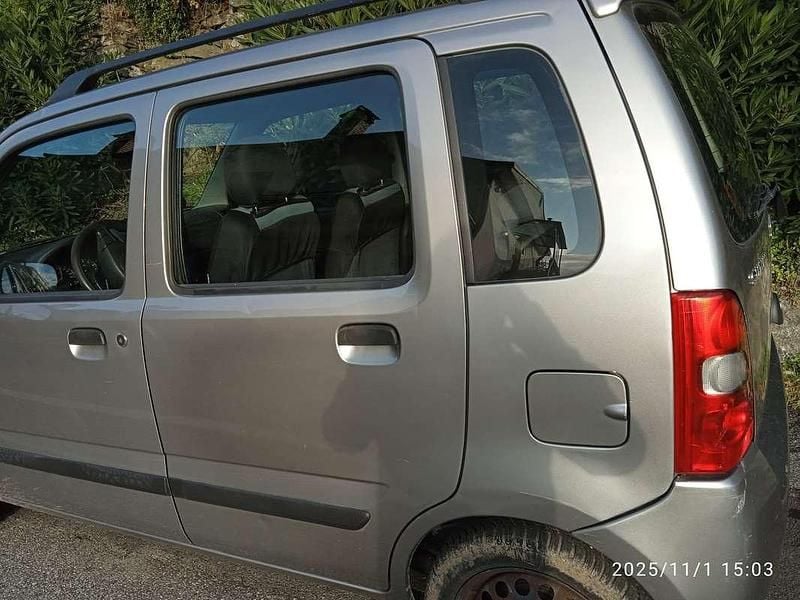 Usata Suzuki Wagon R+ GL 94 CV (69 kW) 2005 Monovolume