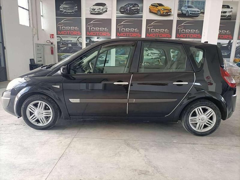 Usata Renault Scénic II Dynamique 120 CV (88 kW) 2004 Grigio Monovolume