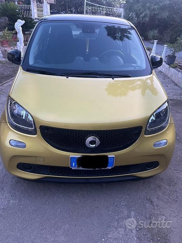 Usata Smart ForFour 64 CV (47 kW) 2019 Utilitaria