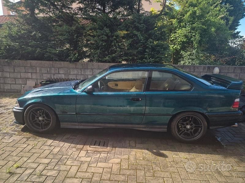 Usata BMW 320 150 CV (110 kW) 1995 Verde Coupé