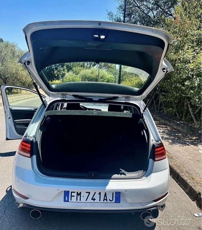 Usata VW Golf VII 122 CV (89 kW) 2018
