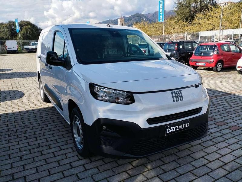 Nuova Fiat Doblò 102 CV (75 kW) 2025 Bianco Monovolume