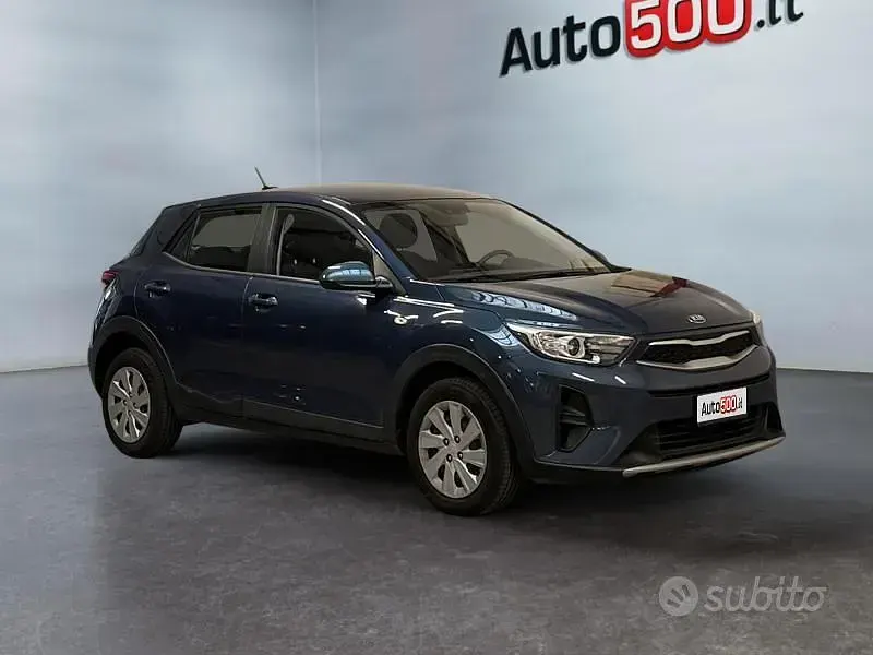 Usata Kia Stonic Urban 84 CV (61 kW) 2021 Bluazzurro SUV