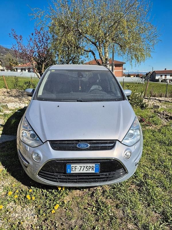 Usata Ford S-MAX S 163 CV (119 kW) 2010 Monovolume