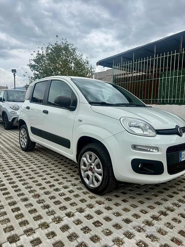 Usata Fiat Panda 4x4 85 CV (62 kW) 2021 Bianco Utilitaria