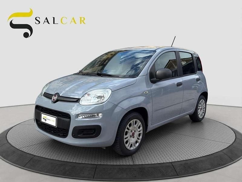 Grigio finanza Usata 2019 Fiat Panda Lounge Due volumi | 9490 € (Buon prezzo) - Immagine 1/4