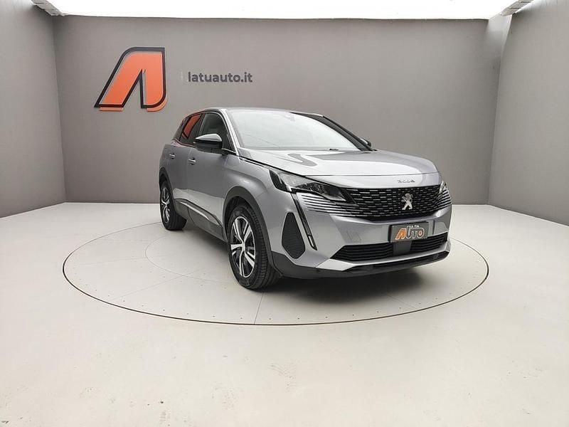 Usata Peugeot 3008 Allure 136 CV (100 kW) 2024 Grigio SUV