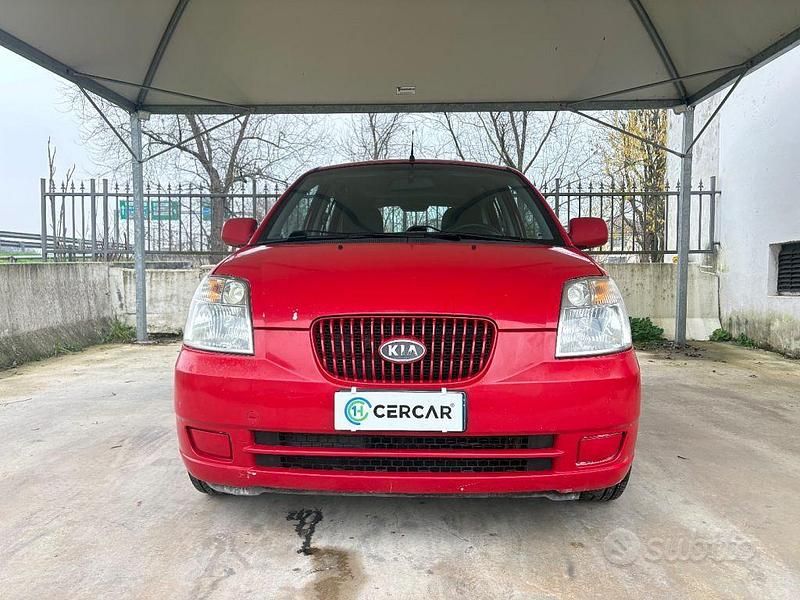 Usata Kia Picanto 65 CV (47 kW) 2005 Rosso Utilitaria