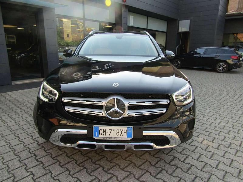 Usata Mercedes GLC200 163 CV (119 kW) 2022 Nero SUV