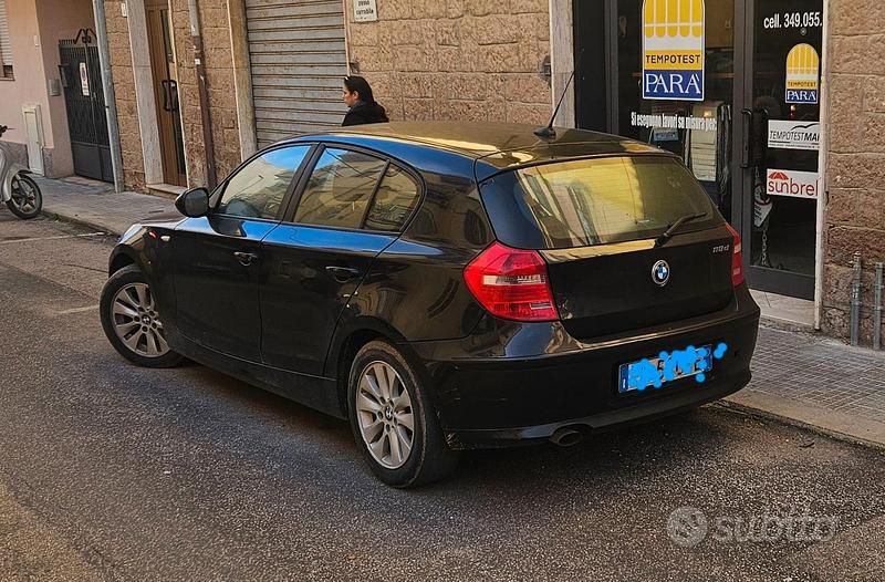 Usata BMW 118 2010 Nero Utilitaria