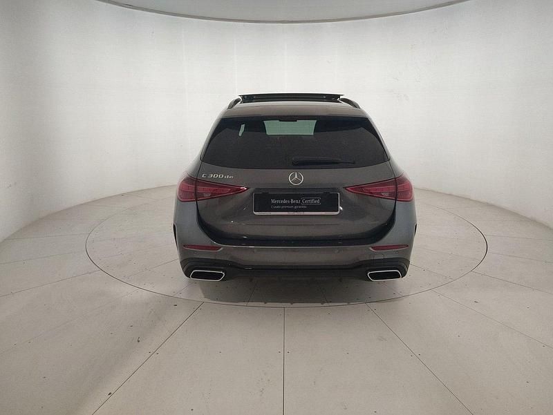 Nuevo Mercedes 300 Advanced 197 CV (144 kW) 2025 Gris Familiar