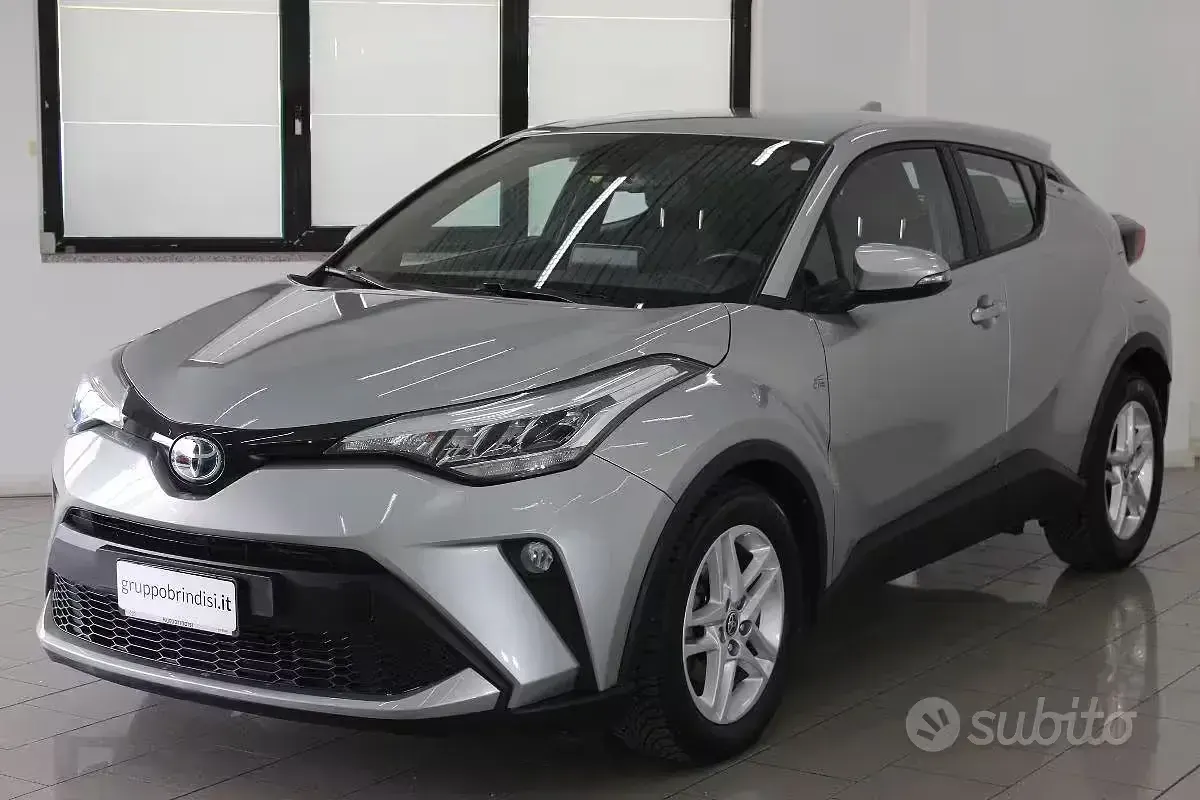 Usata Toyota C-HR Active 121 CV (88 kW) 2022 SUV